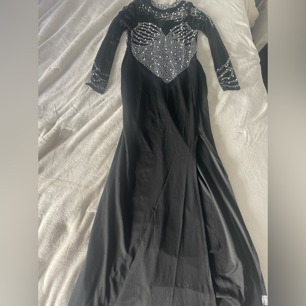Black Embellished Long Sleeve V-Neck Gown